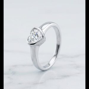 925 Silver Heart Stone Ring