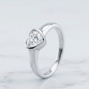 925 Silver Heart Stone Ring